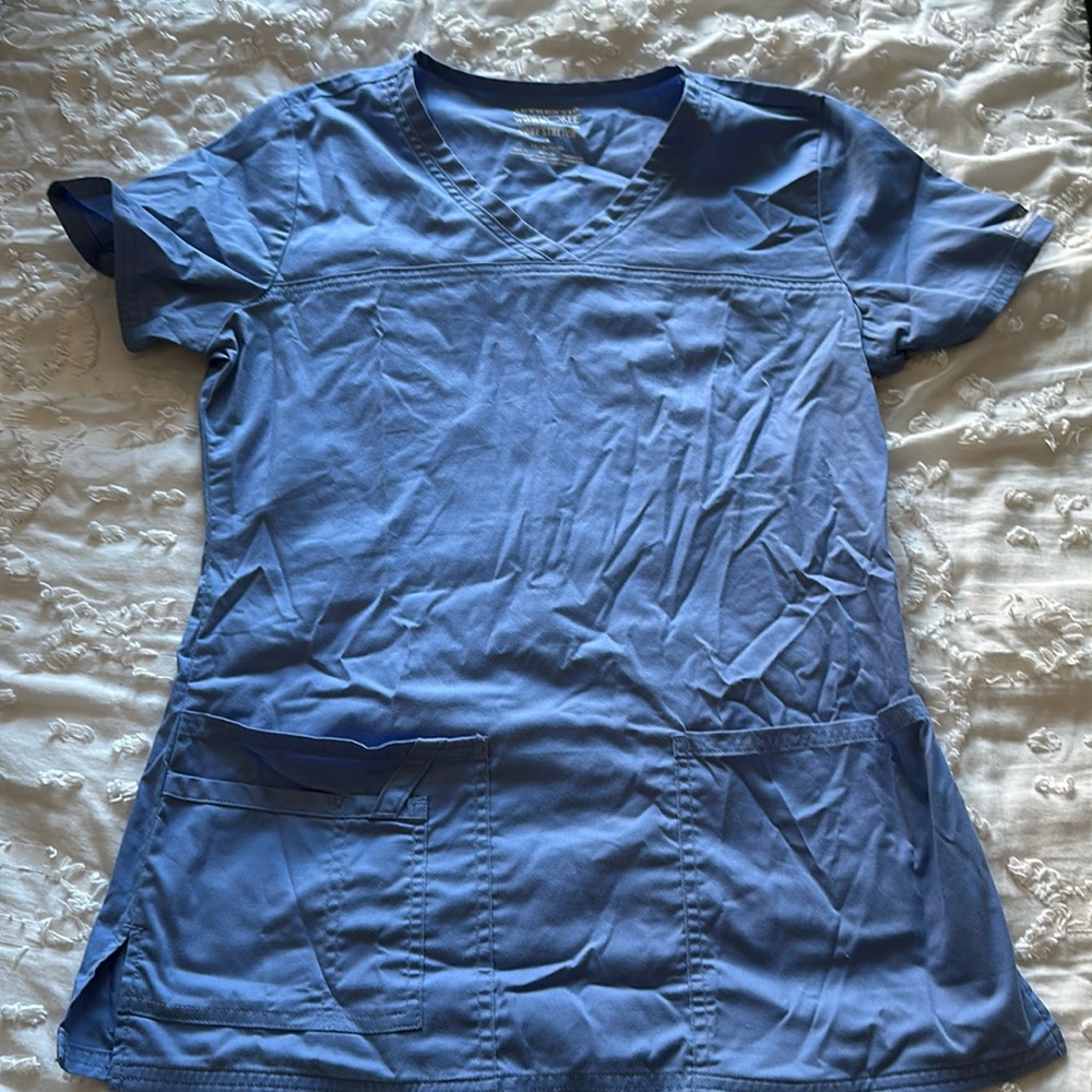 Scrub top